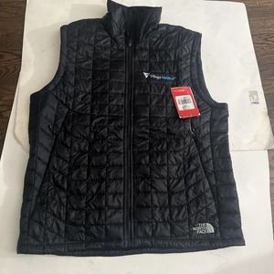 NWT The North Face Thermoball Puffer Quilted Vest Full Zip Mens Size Large Black
